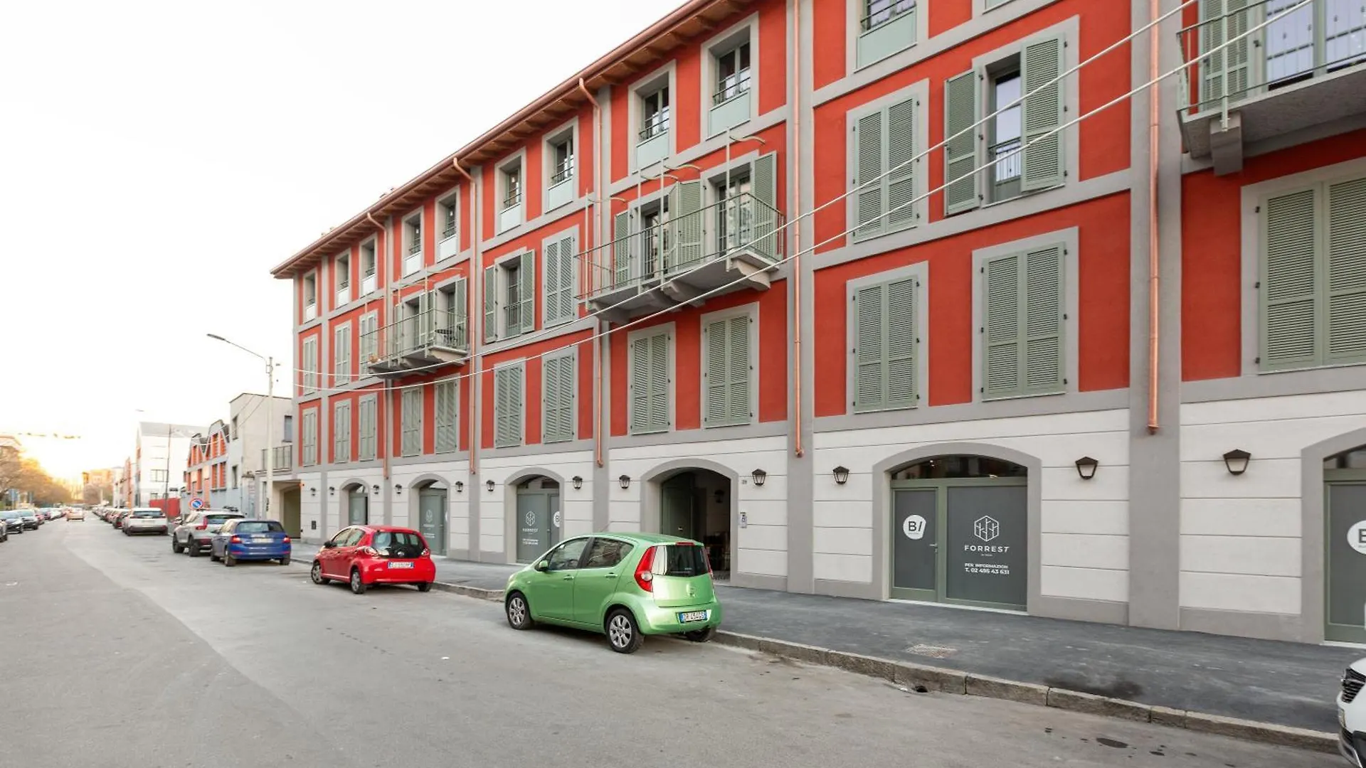 Modern Apartment In Milan With Balcony
